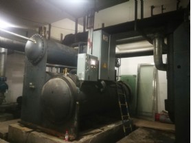 富田螺杆机冷水机