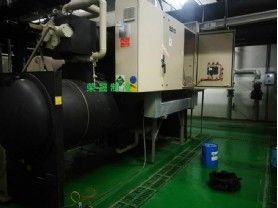 麦克维尔螺杆机