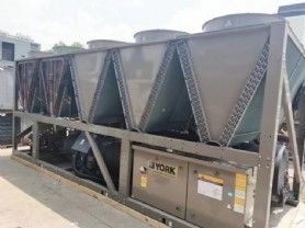 约克风冷热泵机组