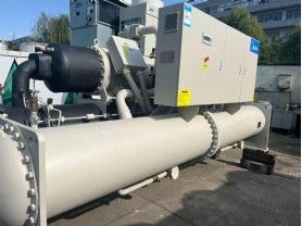 美的水冷螺杆式