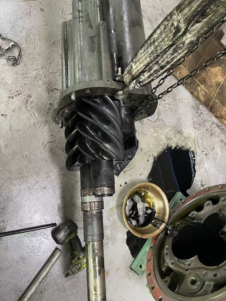 比泽尔螺杆压缩机维修