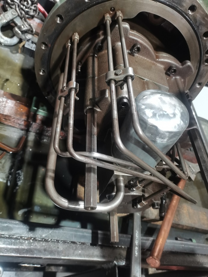 比泽尔螺杆压缩机维修