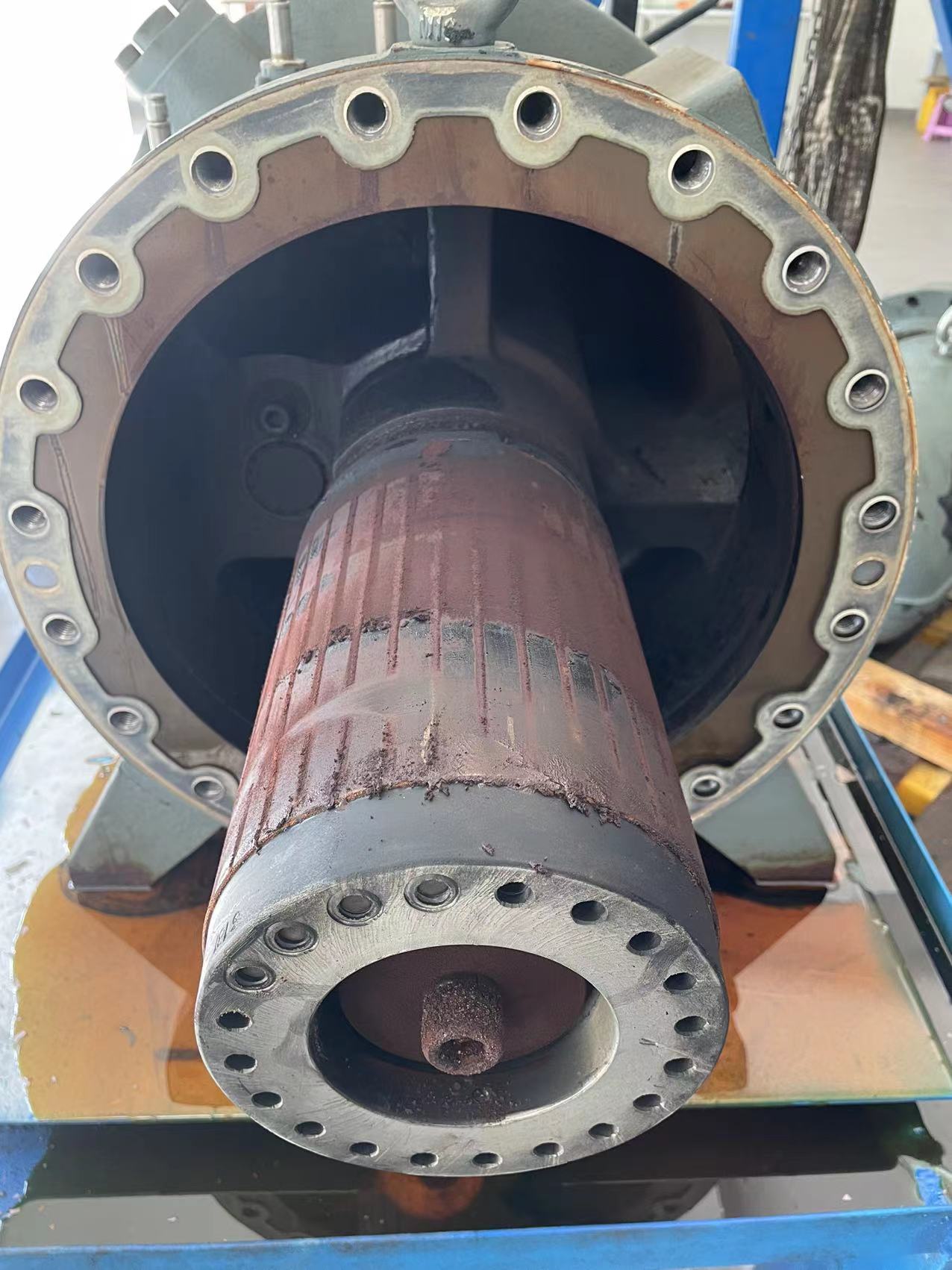 汉钟螺杆式压缩机维修